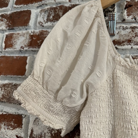 American Eagle Baby Doll Cream Smocked Eyelet Puff Sleeve Tiered‎ Mini Dress M - Picture 12 of 16